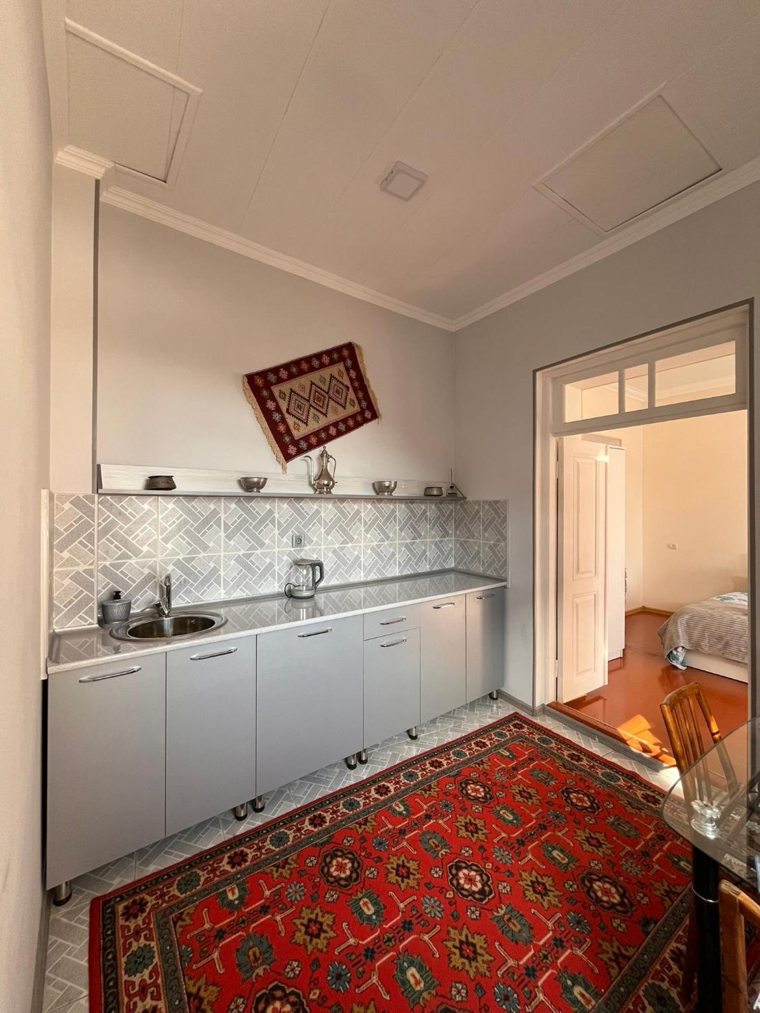 Отель Nuray'S House Шеки Экстерьер фото